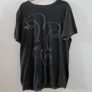 Face Graphic Tee🖤